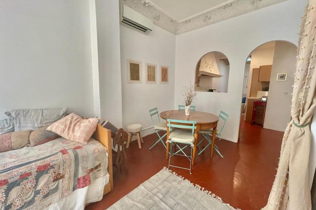 Great In The Heart Of Meynadier Old Neighbourhood ! *